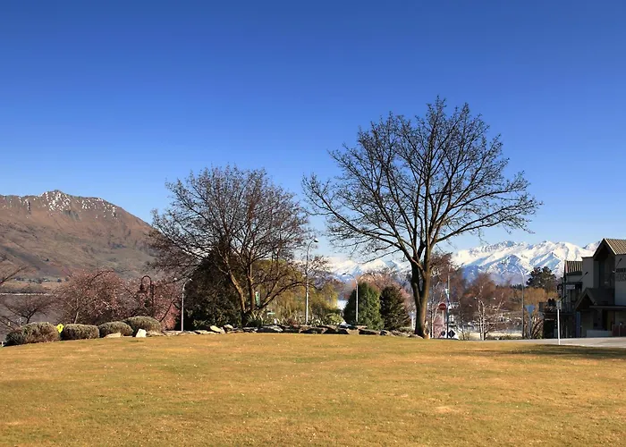 Cheap hotels Wanaka